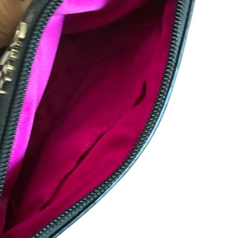COACH Poppy Wristlet